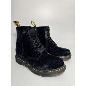 Dr. Martens 1469 PASCAL VELVET  Crushed Ankle Boots Black Womens Size 7